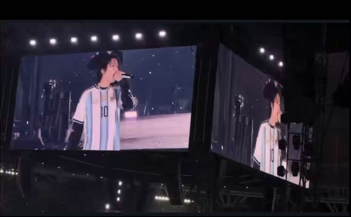 BTS Hold Me Tight surprise