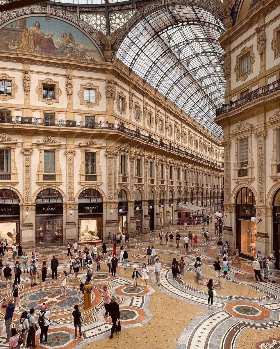 Milano Italy Prada Louis Vuitton