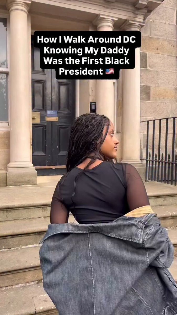 Malia Obama Edinburgh Festival Fringe