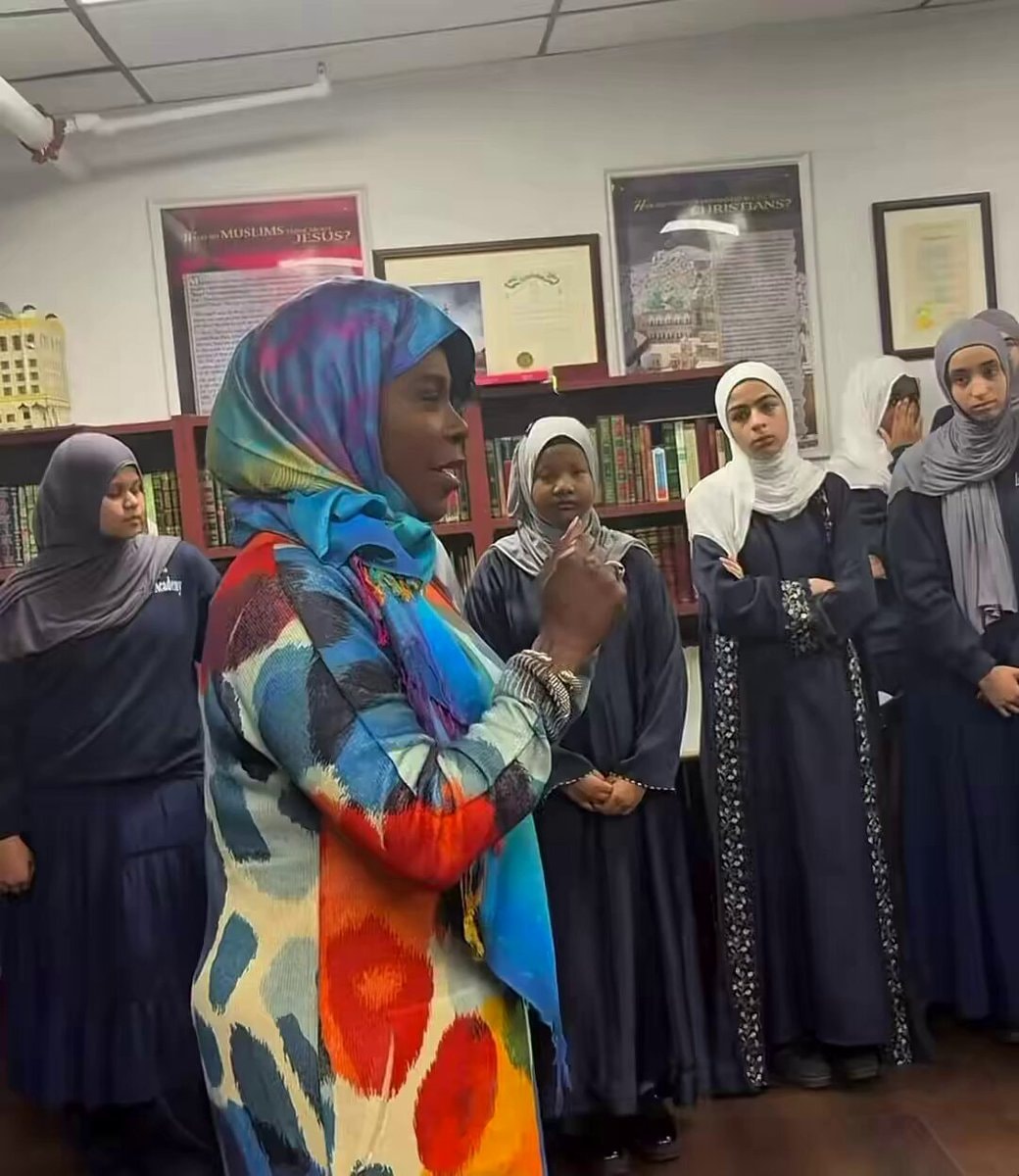 Parker Philadelphia hijab mayor