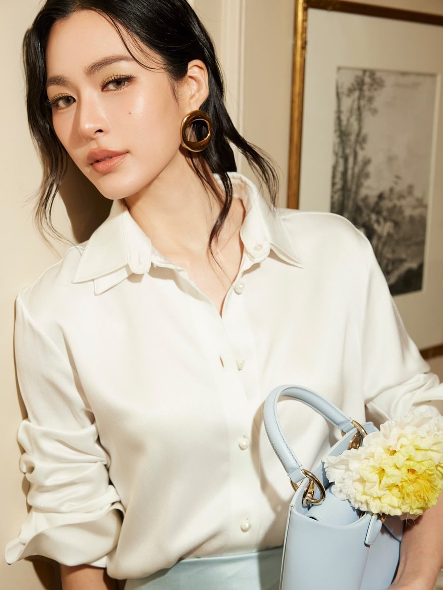 Lingling Kwong new photos