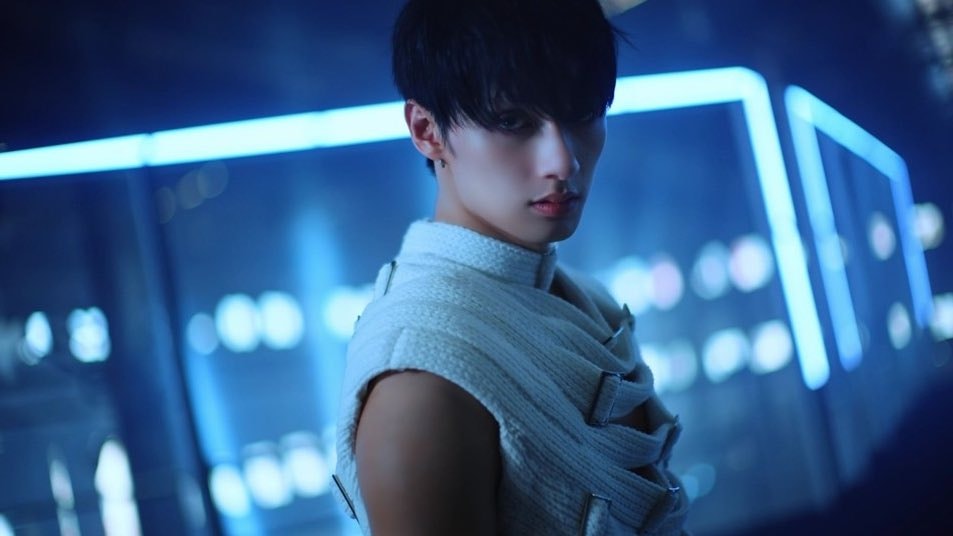 Jun SEVENTEEN Psycho 3 years (photo 4 of 4)
