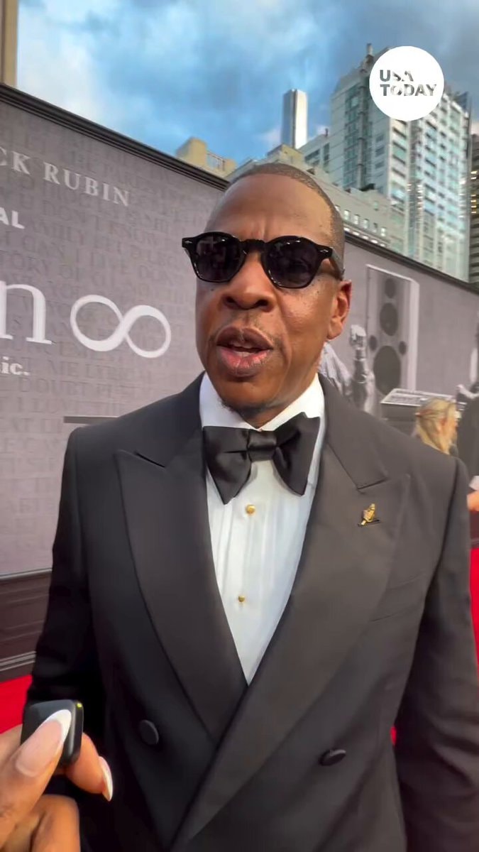 Jay-Z in 8 documentary update