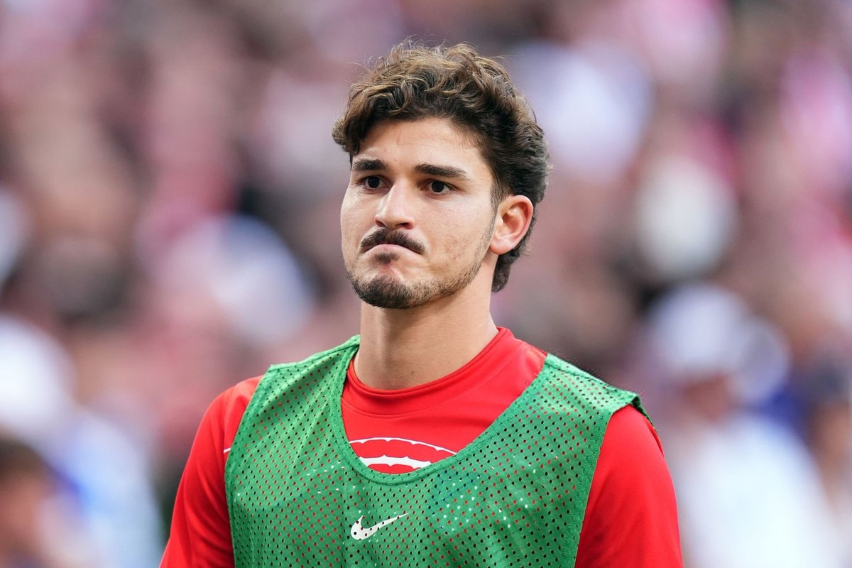 Julián Álvarez transfer decision