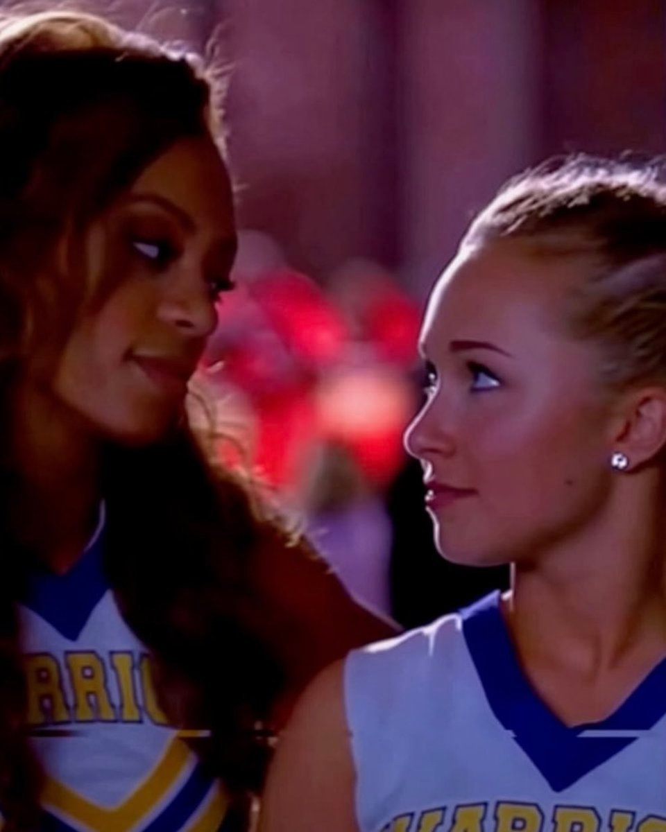Solange Knowles tribute to Hayden Panettiere (photo 2 of 2)