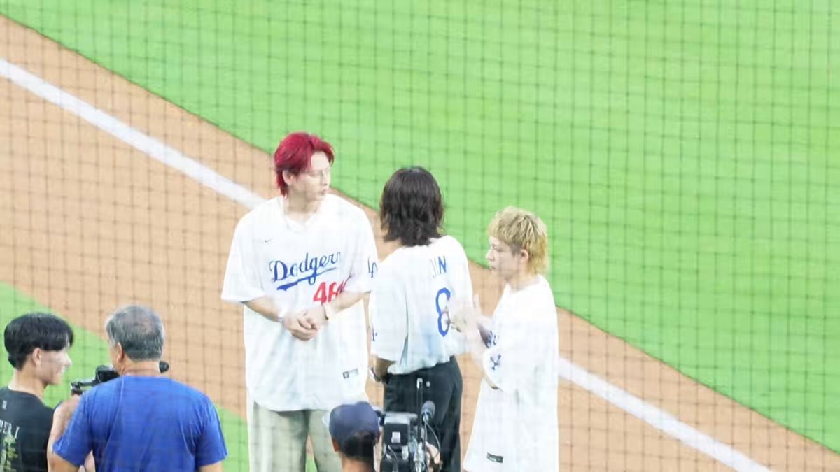 Number_i Dodgers moment