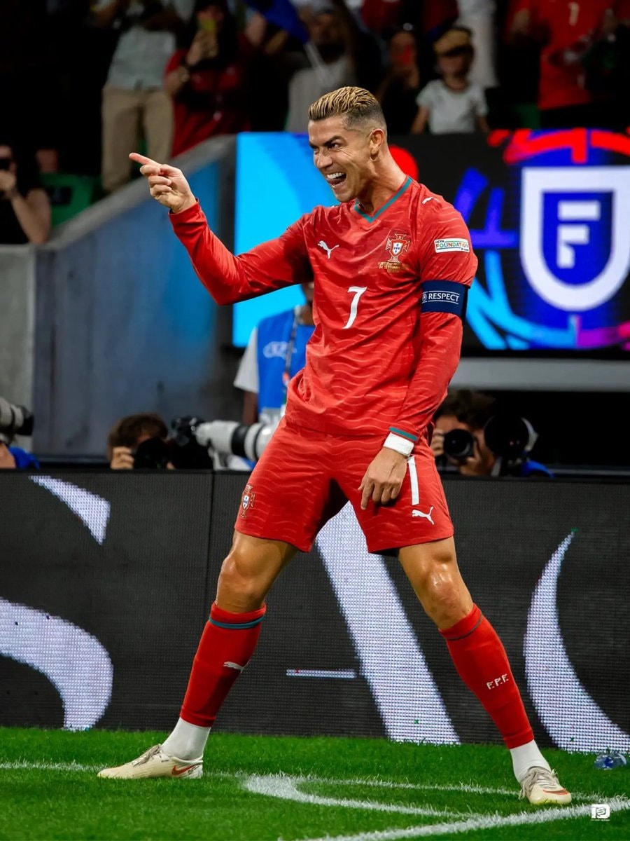 Cristiano Ronaldo goal celebration Cristiano Ronaldo goal celebration