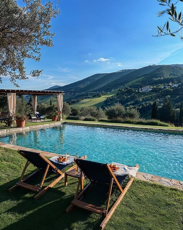 Italy villa with infinity pool (photo 2 of 4)