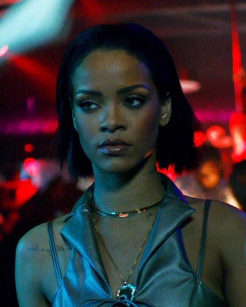 Rihanna Needed Me Spotify milestone (photo 2 of 2)