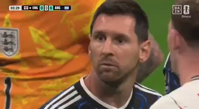 Messi surprised expression