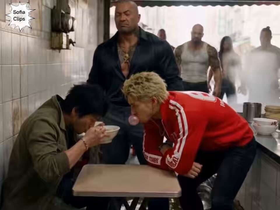 bullies trap wrong guy instant karma