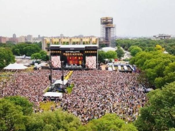 Jennie Governors Ball Music Festival (photo 2 of 2)