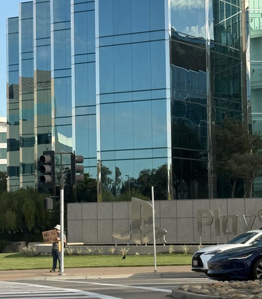 PlayStation protest for physical games