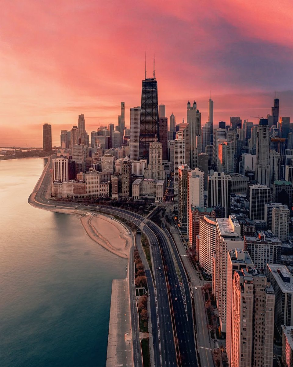 Chicago skyline at sunset (photo 4 of 4)