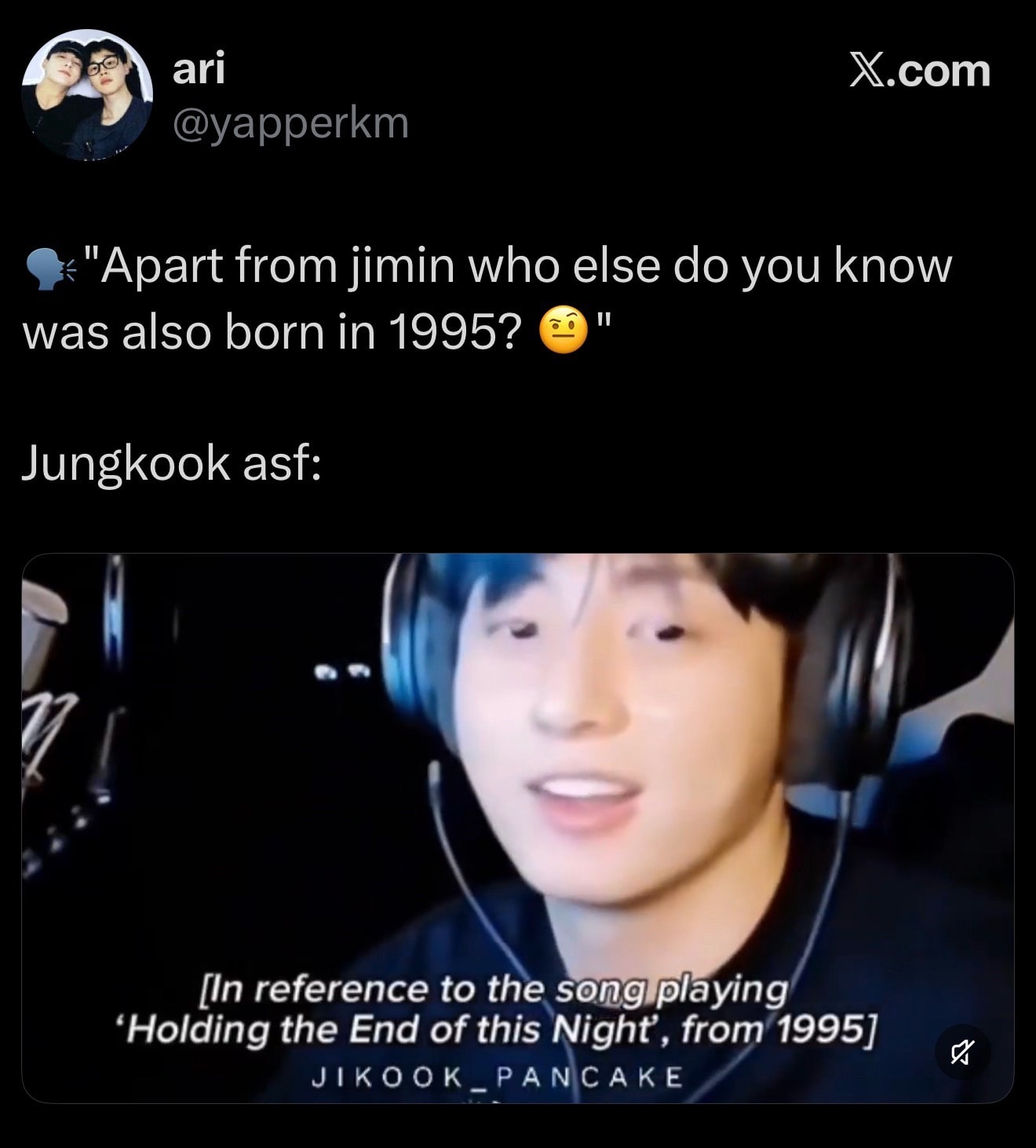 Jungkook 1995 Jimin reaction (photo 2 of 3) Jungkook 1995 Jimin reaction (photo 2 of 3)