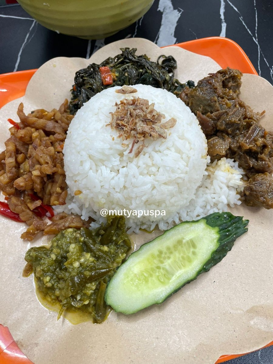 Indonesian food plate