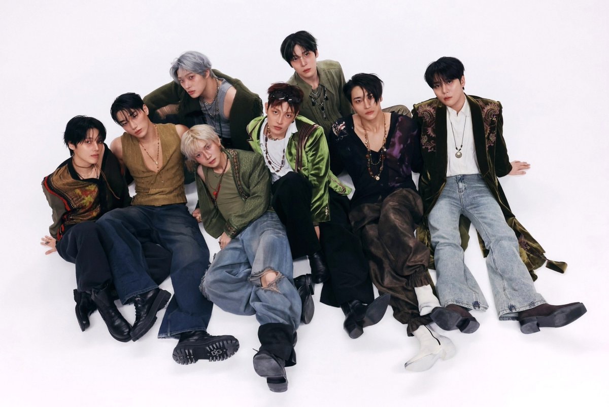 Stray Kids 8 BTS 7 ATEEZ 3 Billboard 200 #1 albums (photo 3 of 3)