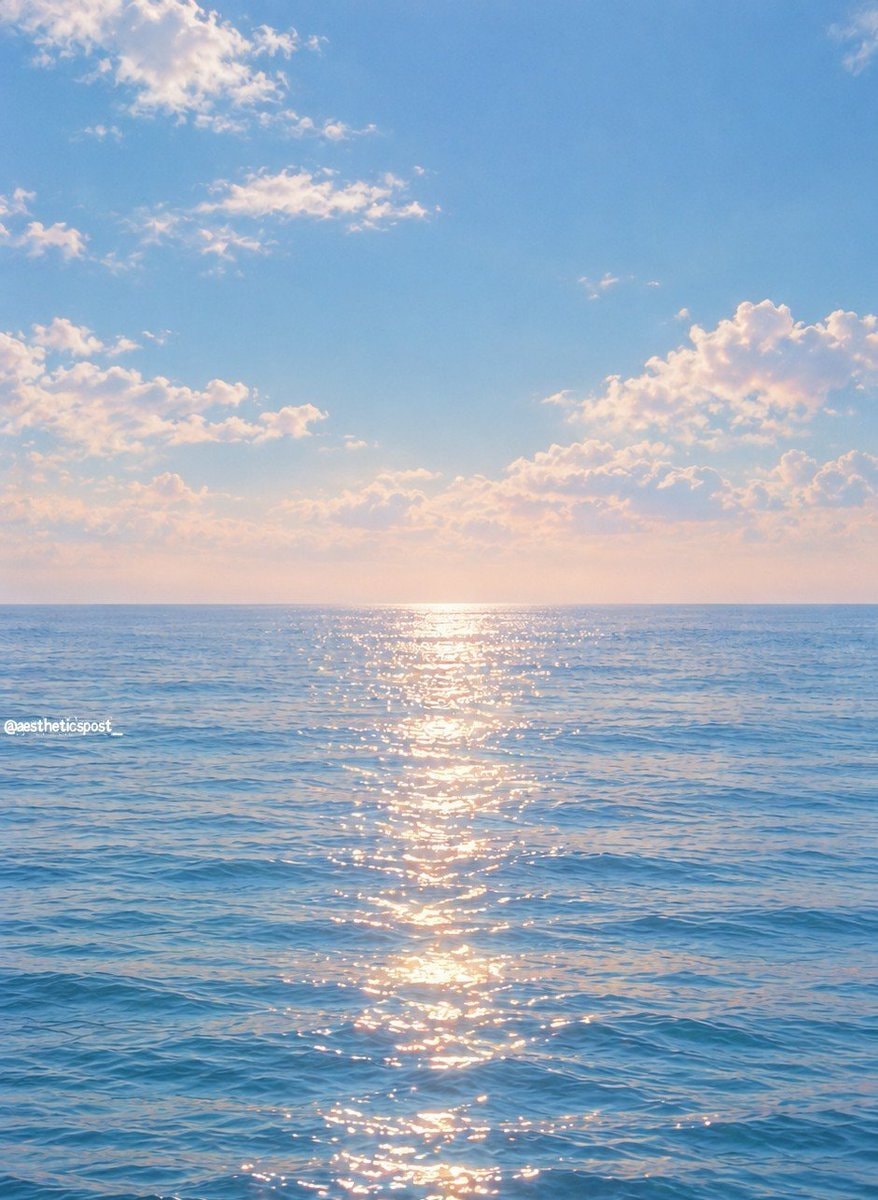 Pastel ocean edit with no visible sun