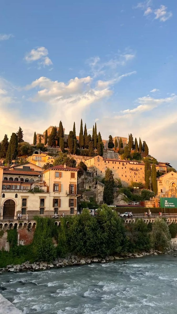 Verona Italy (photo 3 of 4)