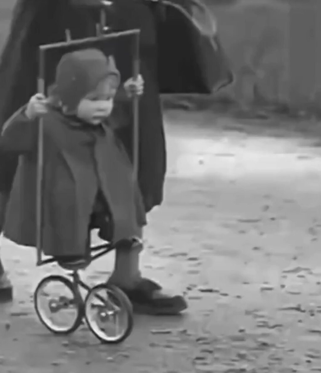 1920s stroller challenge