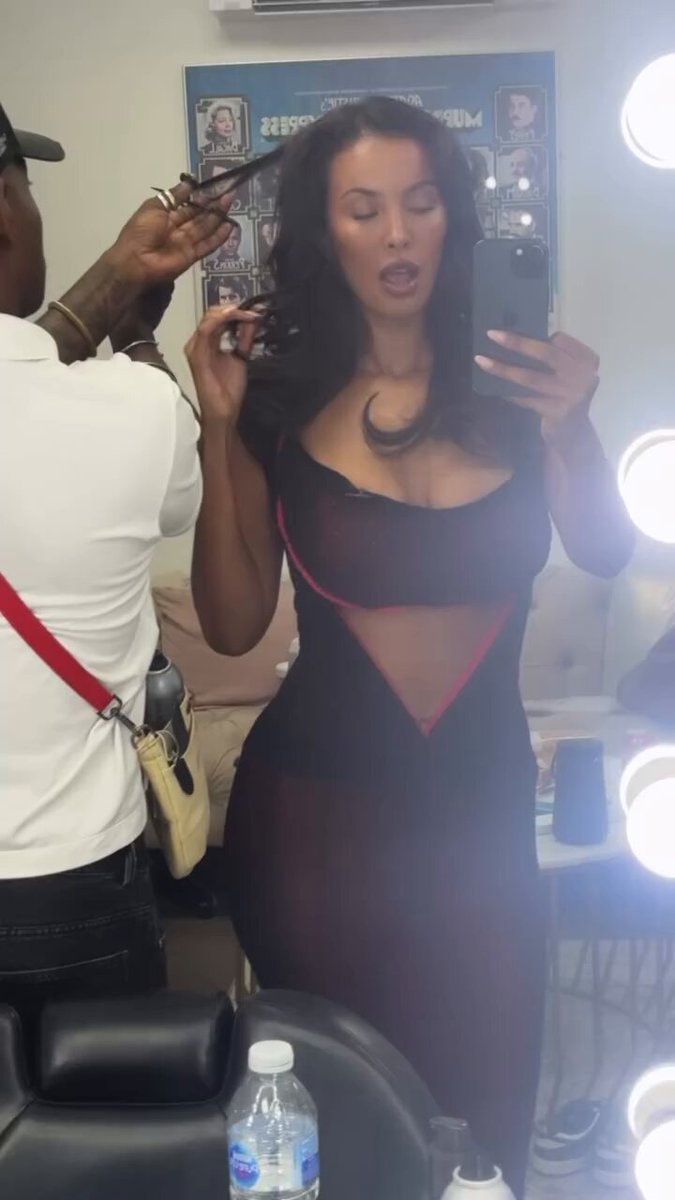 Maya Jama glamour moment 🔥🔥