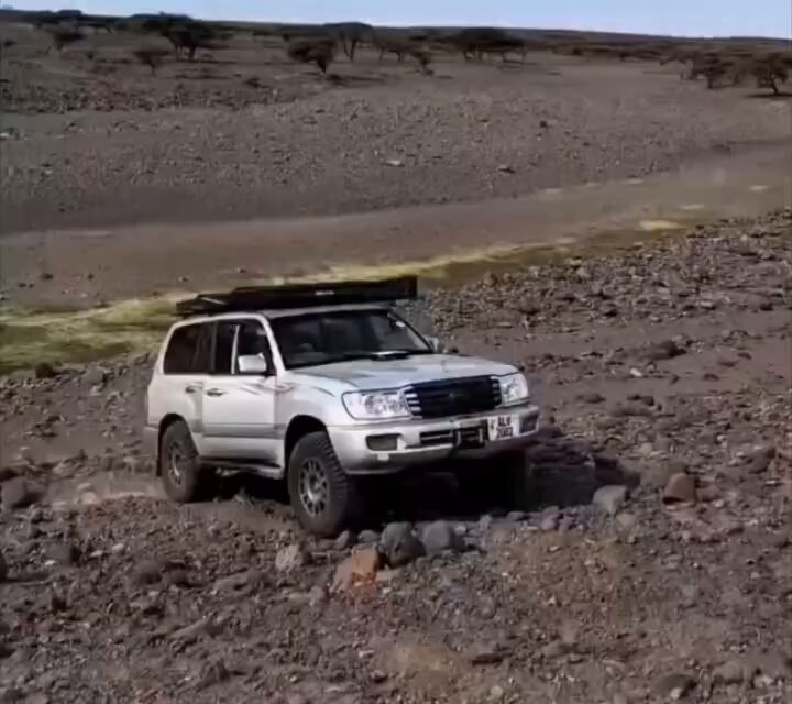 Land Cruiser 100 diesel torque luxury