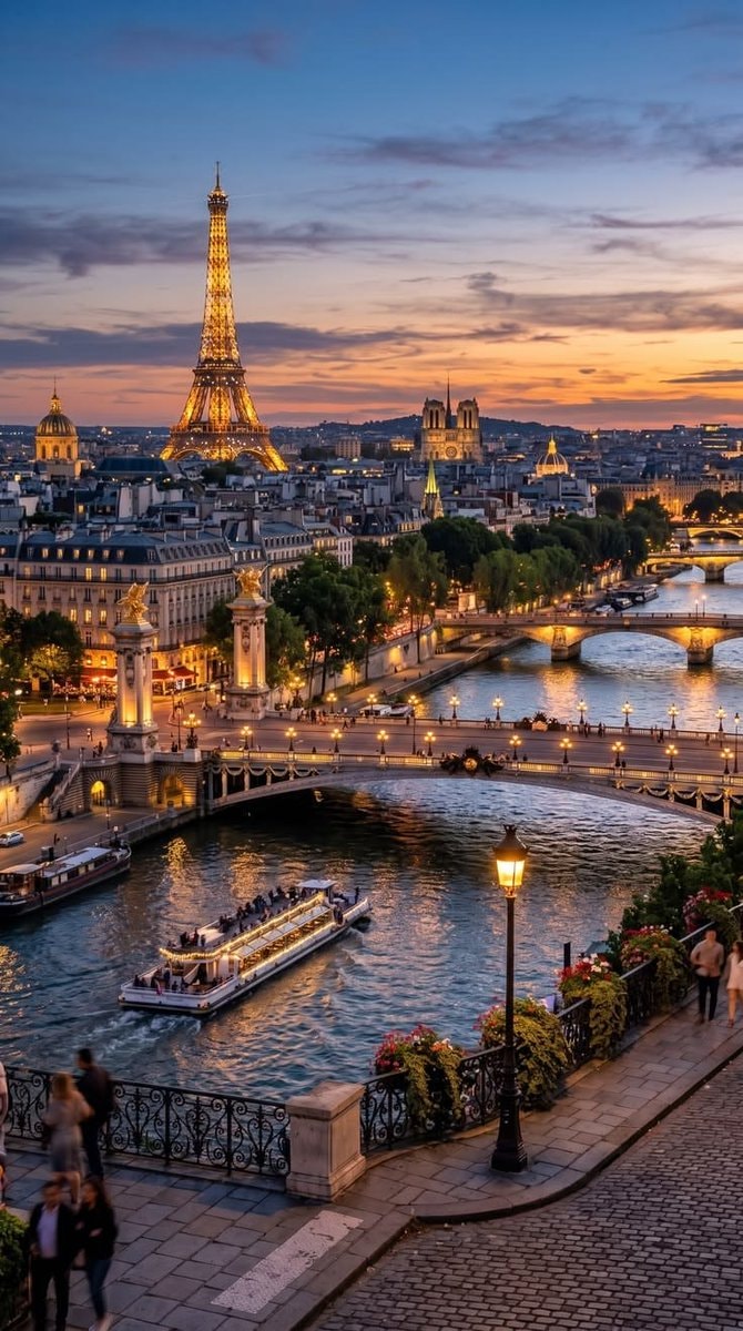 Paris France (photo 2 of 2)