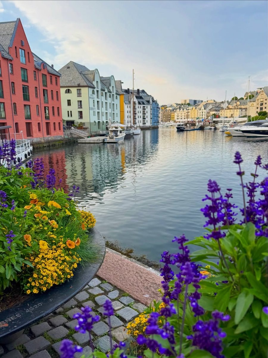 Alesund Norway (photo 3 of 4)