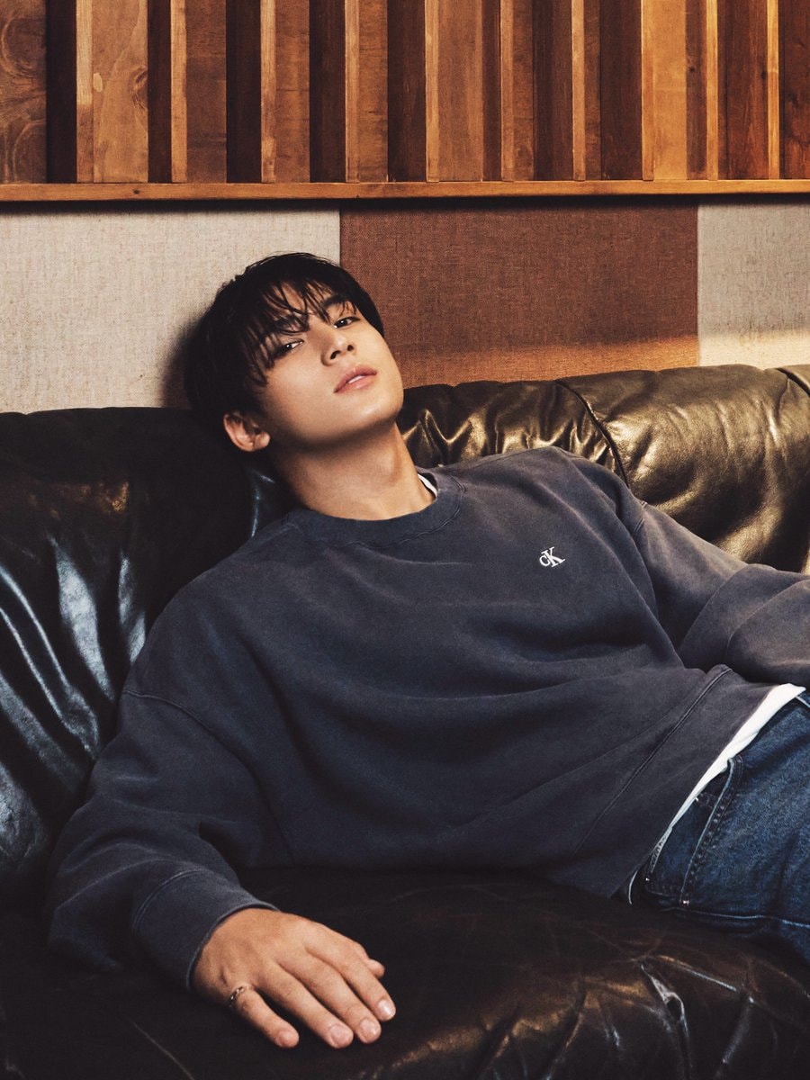 MINGYU Calvin Klein (photo 4 of 4)