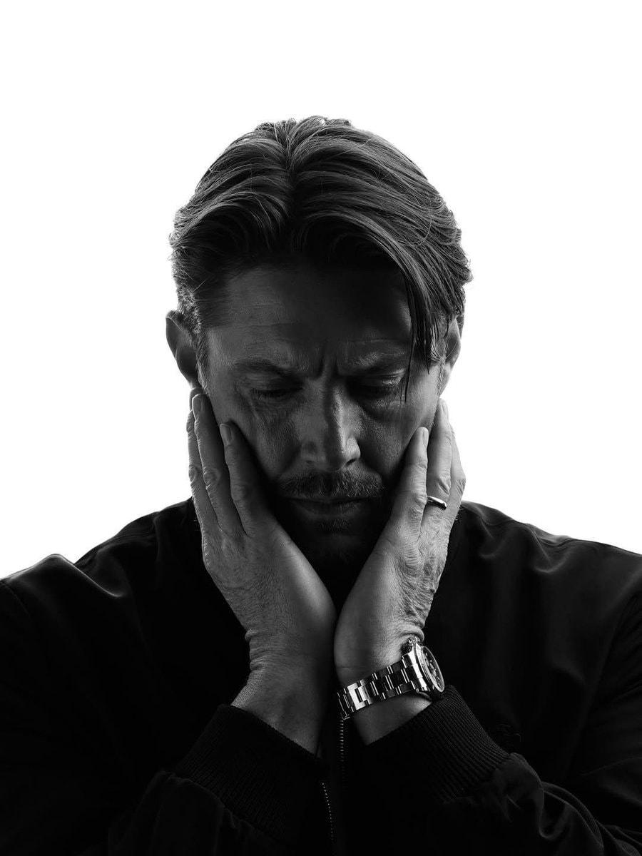 Jensen Ackles Deadline photos (photo 3 of 4)