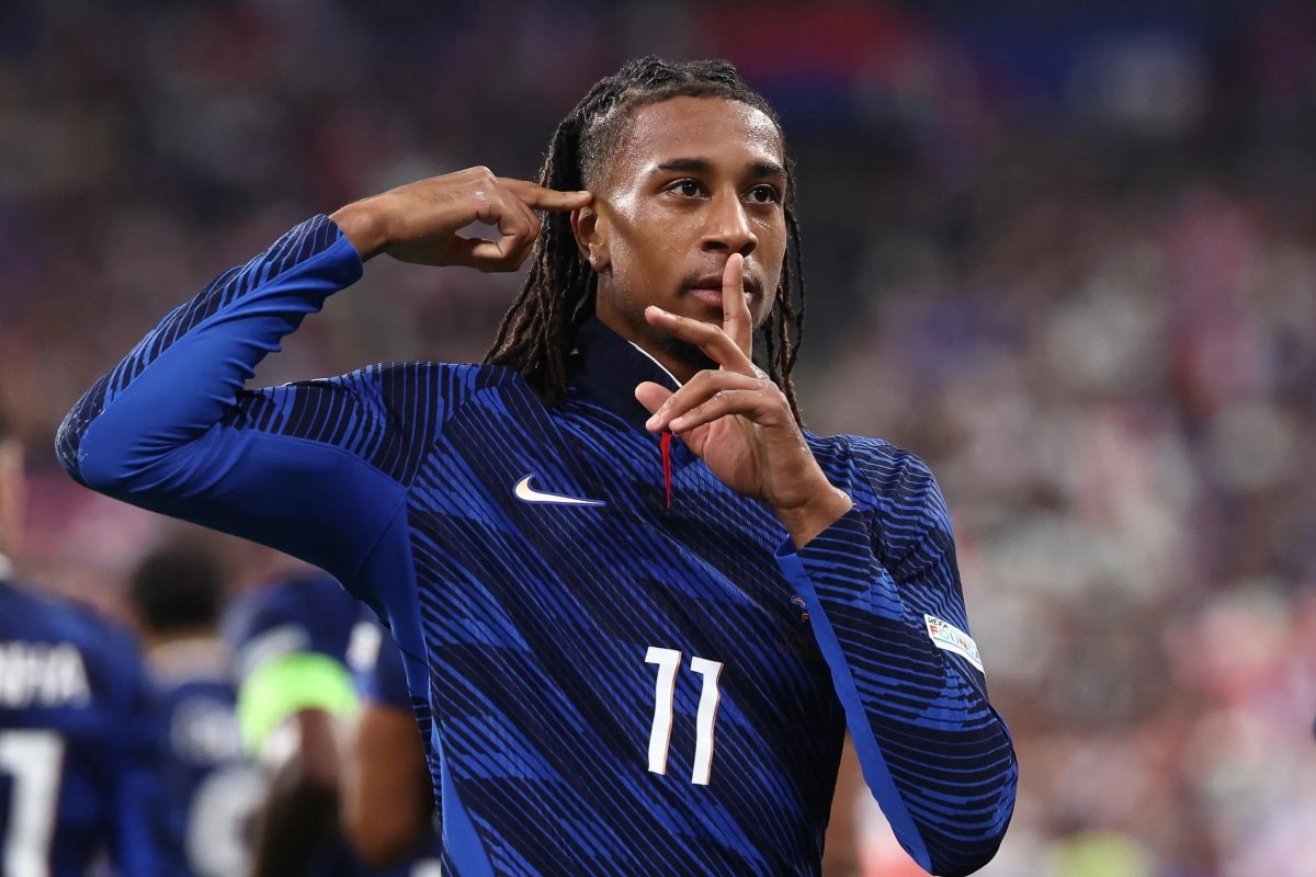 Michael Olise Bayern München transfer news
