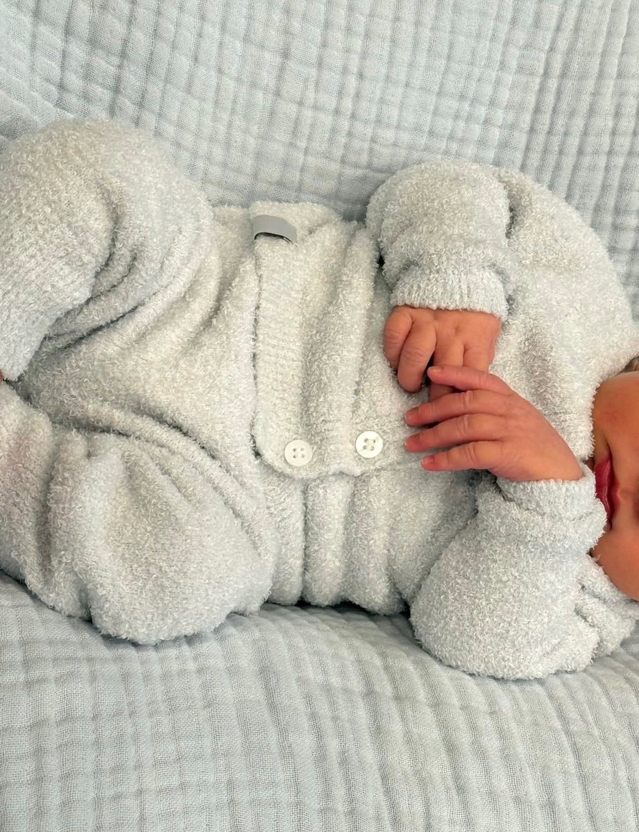 Alex Cooper welcomes first child (photo 2 of 2)