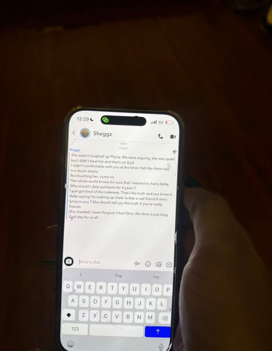 Phyna and Sheggz chat dispute (photo 1 of 3)