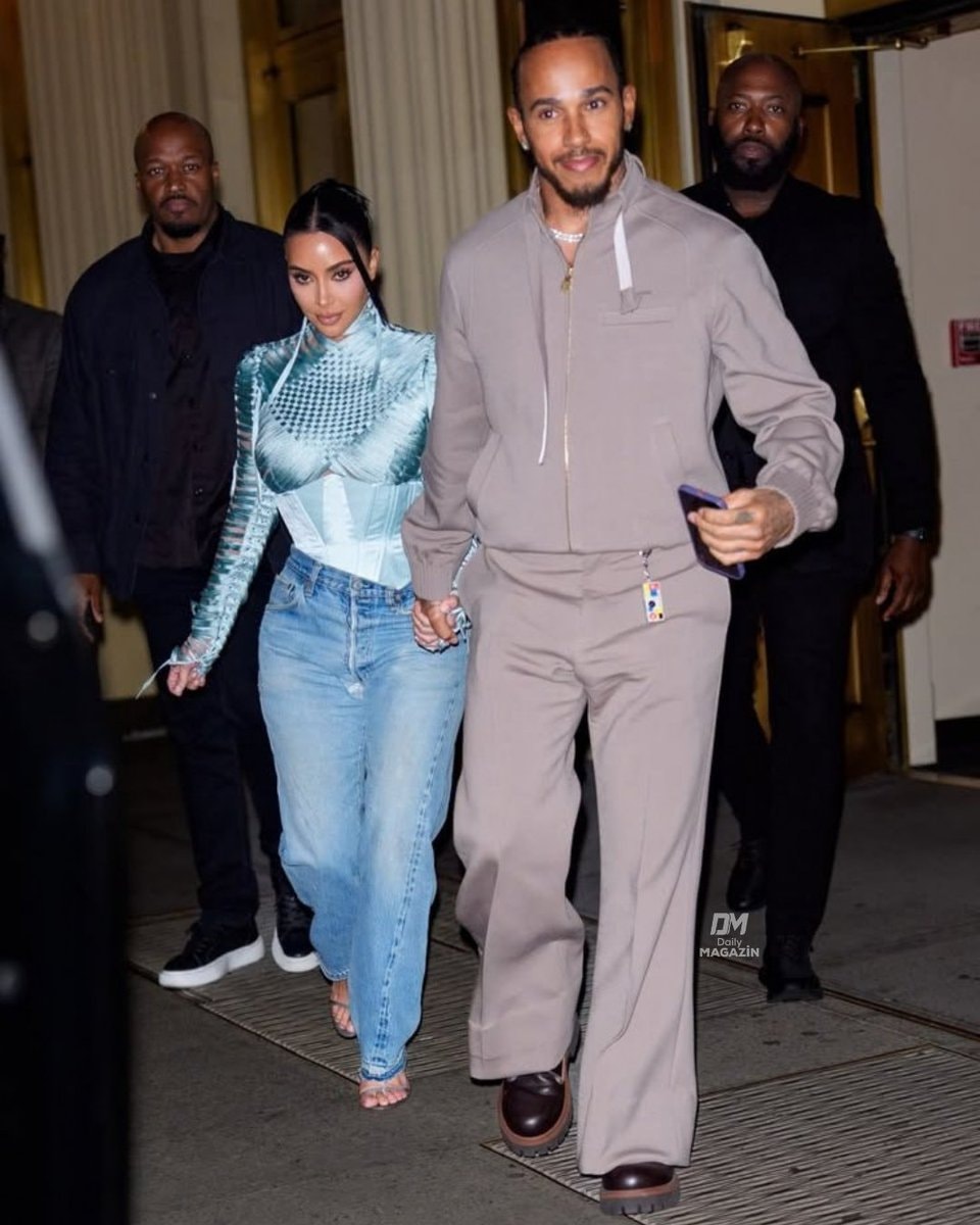 Kim Kardashian and Lewis Hamilton out at night (photo 2 of 2)