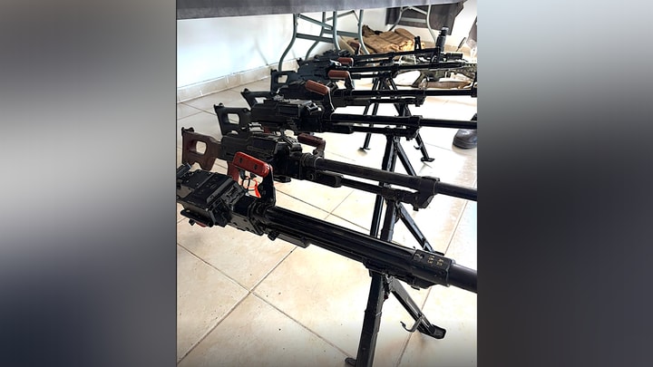 Nazi MG-34 found in Hezbollah bunker (photo 1 of 2)
