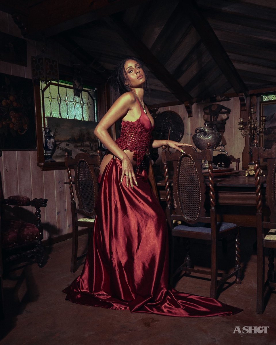 Clark Backo Ashot Magazine (photo 4 of 4)