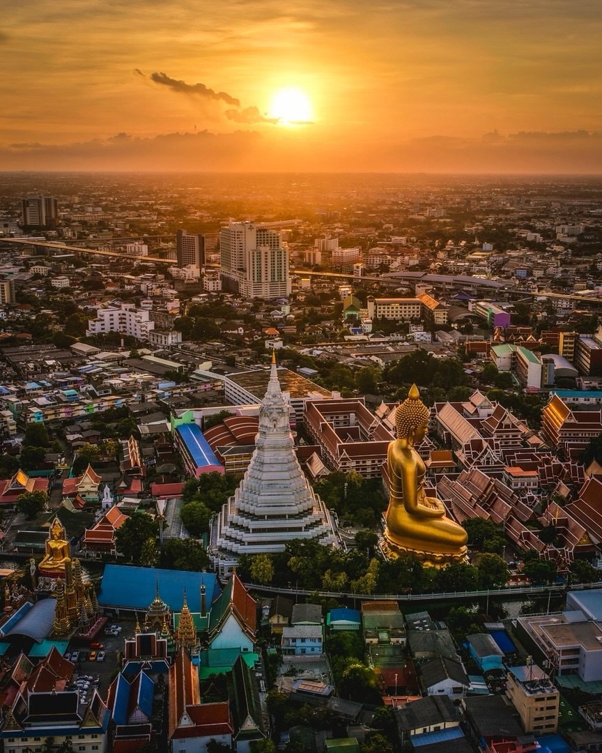 Wat Paknam Phasi Charoen Bangkok (photo 2 of 4)