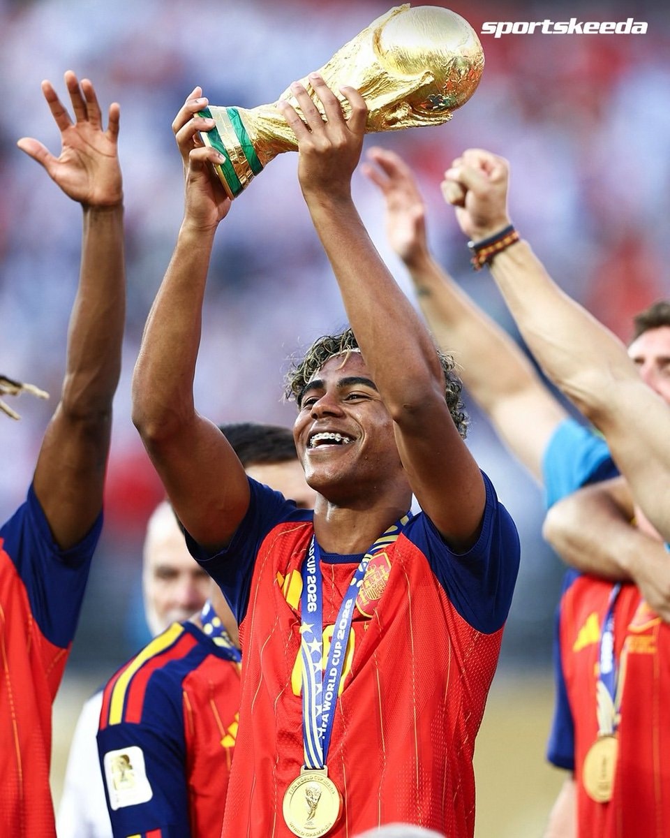 Spain FIFA World Cup victory 🏆🇪🇸 (photo 4 of 4)