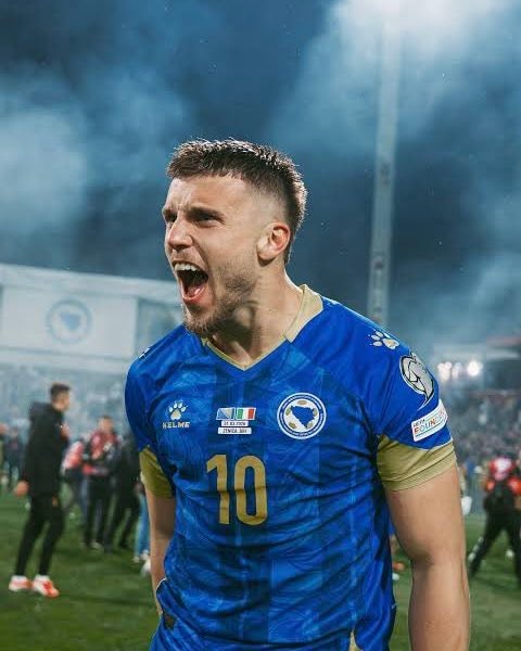 Ermedin Demirovic Galatasaray inquiry