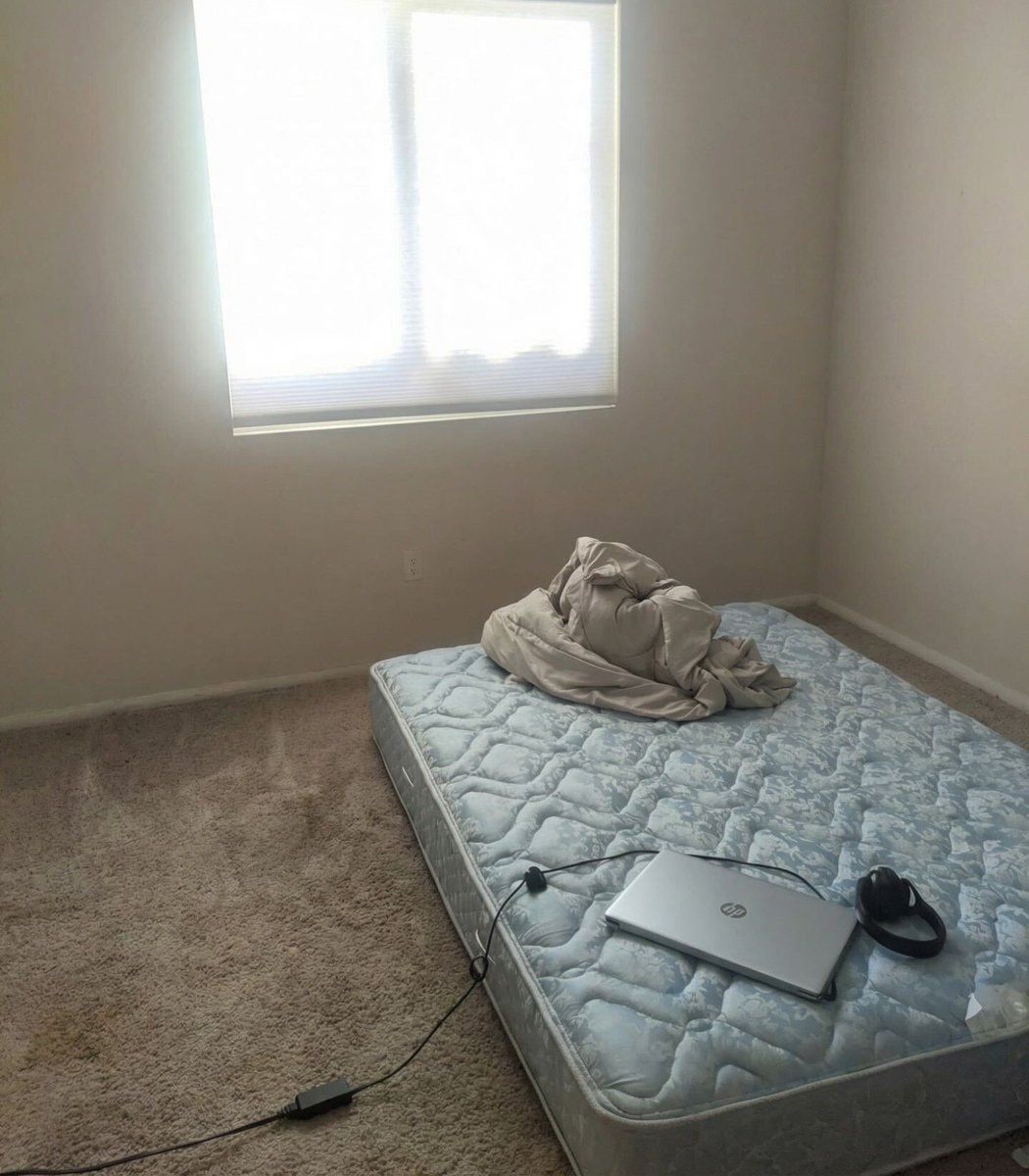 Man viral for roommate gratitude post
