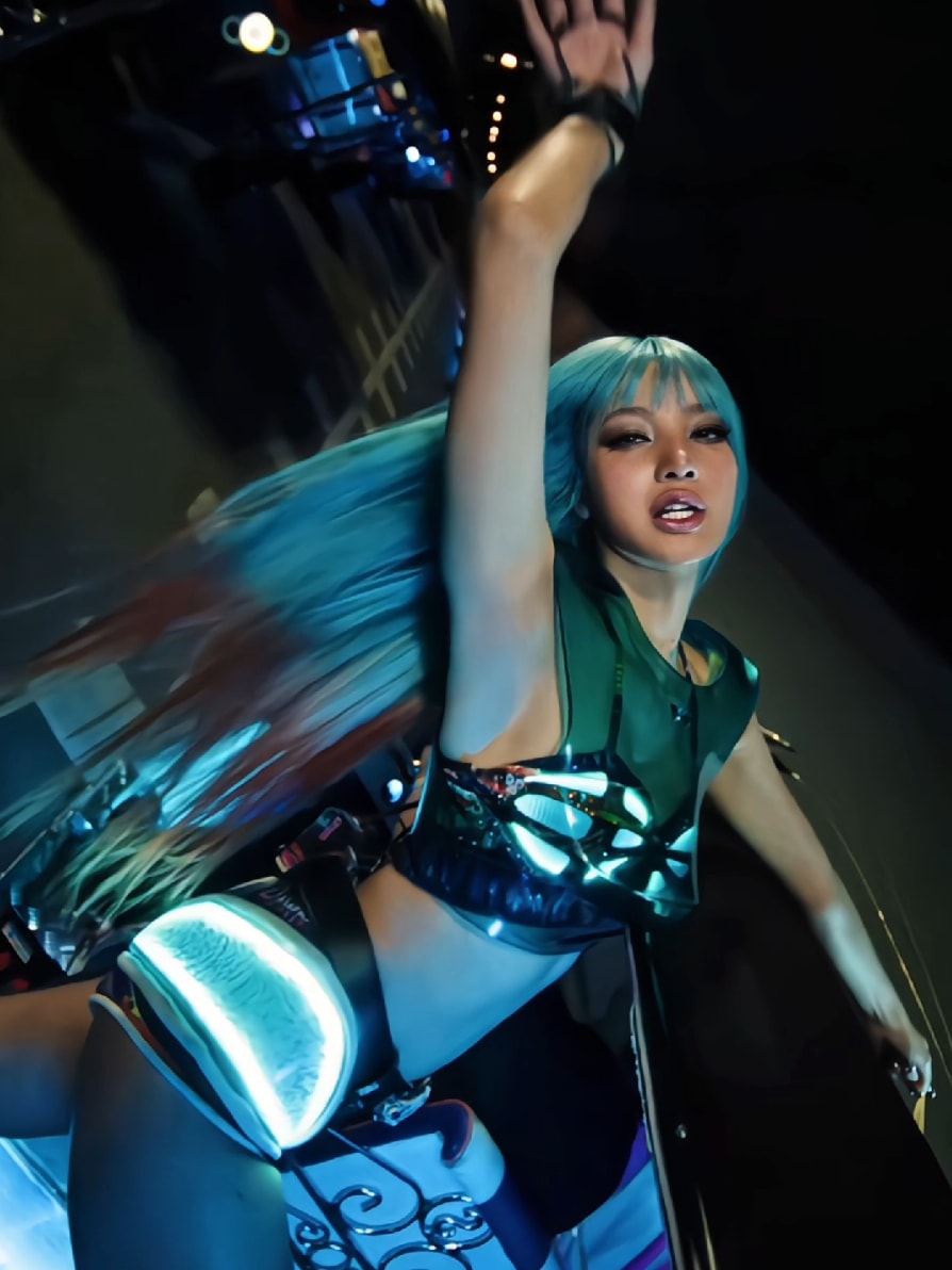 Lisa SaWaDiKa MV