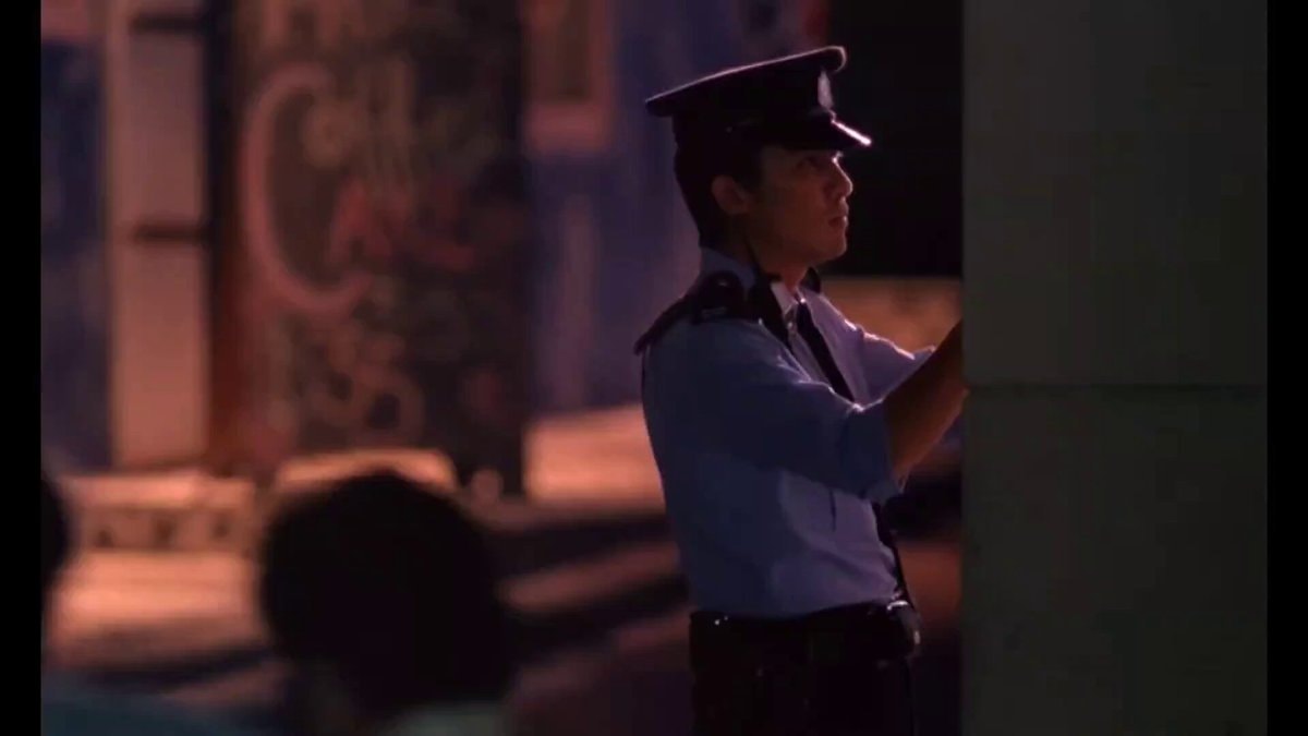 Chungking Express police officer scene