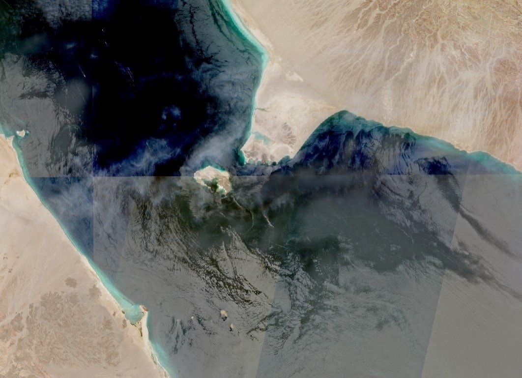 Xin Long Yang and Cosnew Lake Bab el-Mandeb passage