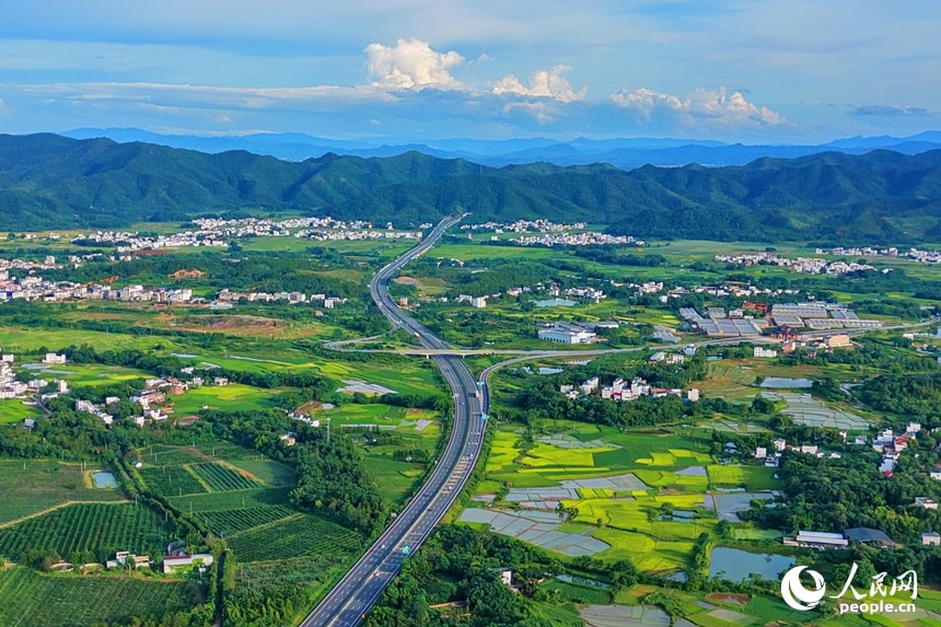 Shangpeng Village Jiangxi scenic view (photo 4 of 4)