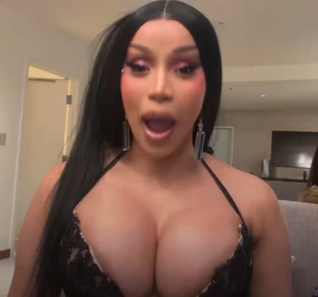 Cardi B Pretty & Petty performance