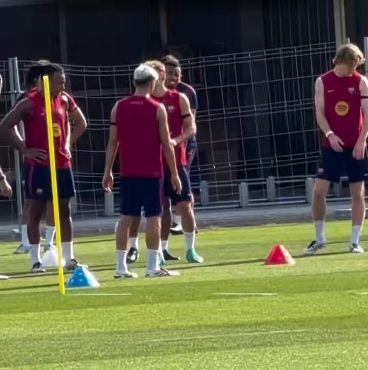 Raphinha and Gordon moment
