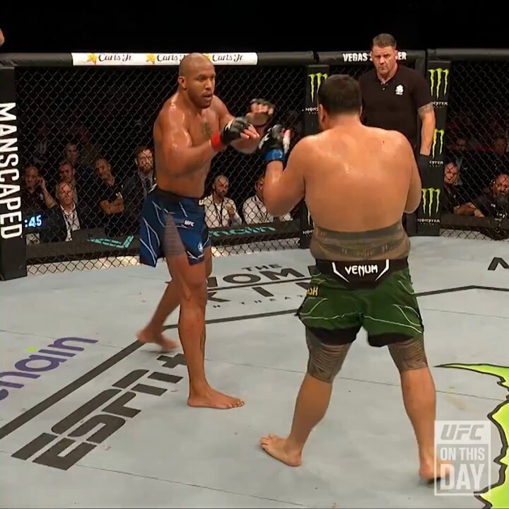 Tuivasa drops Ciryl Gane Tuivasa drops Ciryl Gane