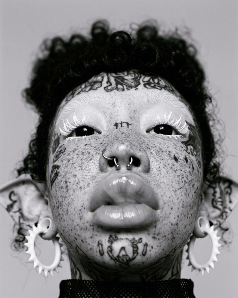 White lashes freckles constellations (photo 2 of 3)