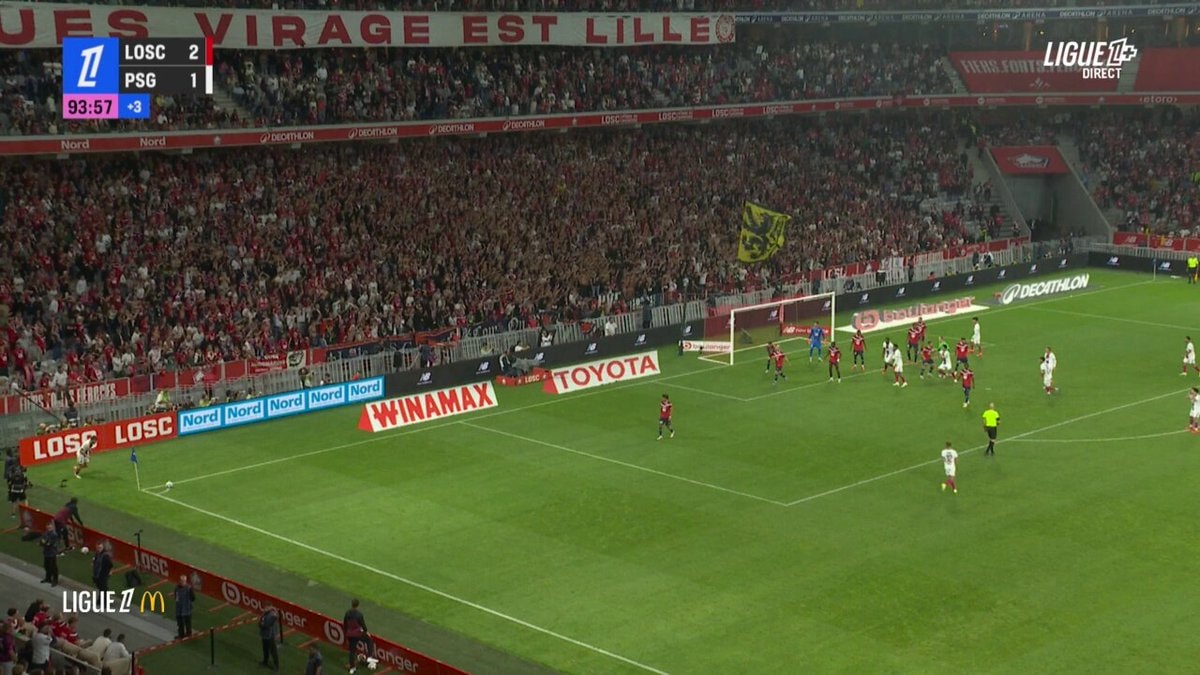 PSG draws with Lille via Marquinhos