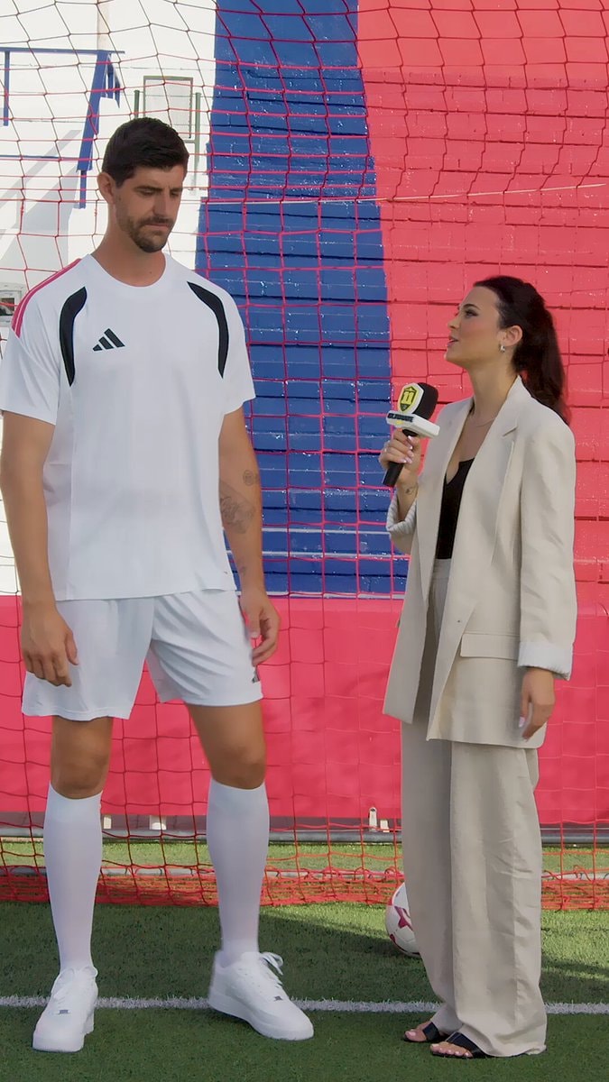 Keeper claims he's above Casillas Buffon Neuer